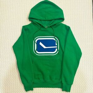 Vancouver Canucks Hoodie, size S